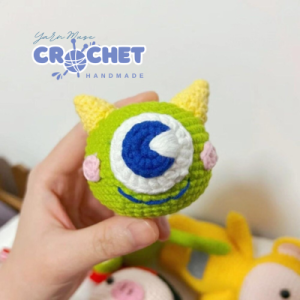 Wall Hangings and Accessories PDF 1