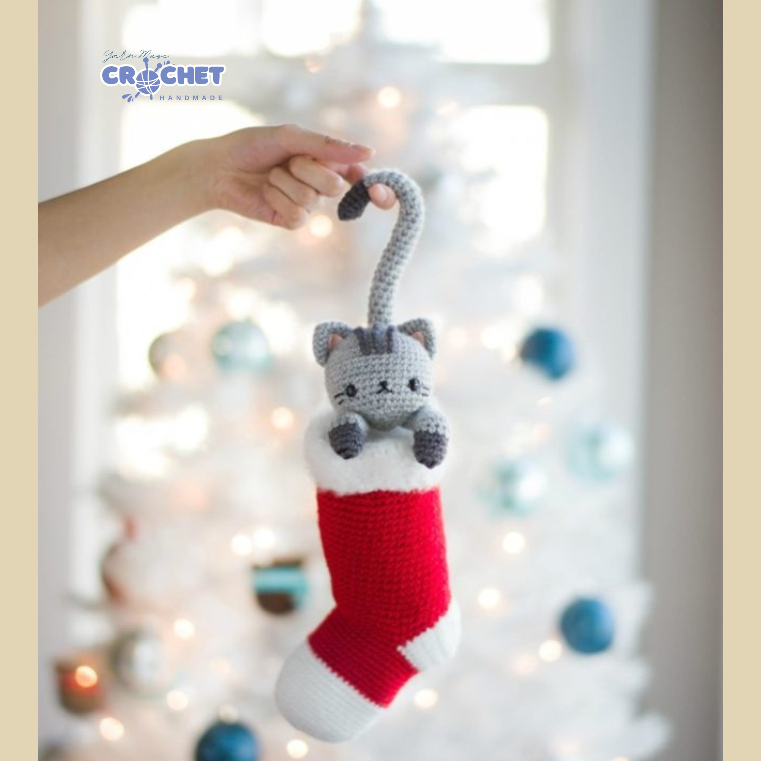 MQ-24-Chester the Christmas Cat Crochet Pattern PDF Tutorial