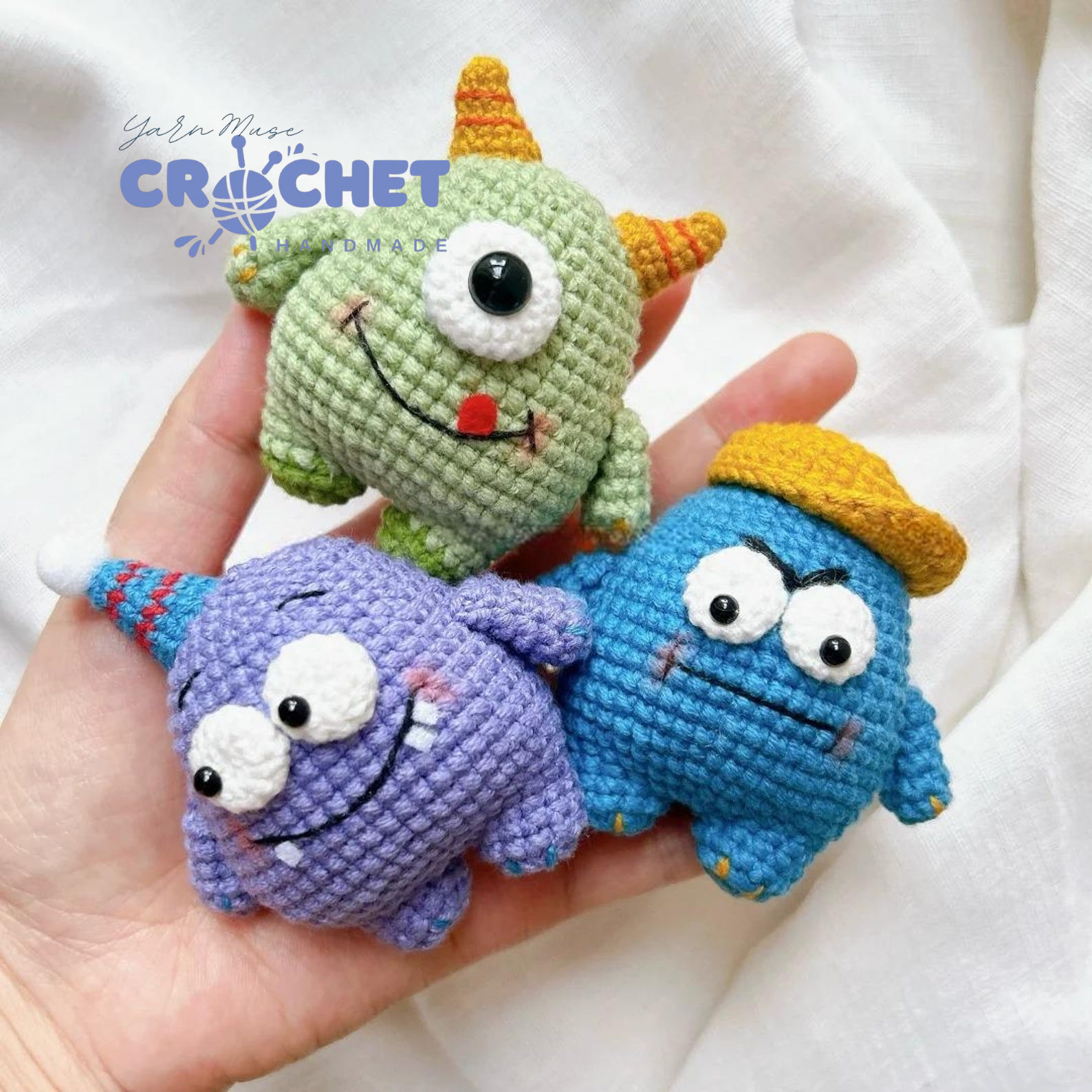Cute Monster Keychain Amigurumi Pattern (2)